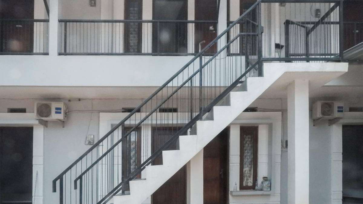 https://images.rukita.co/buildings/building/3cc15f02-903.jpg