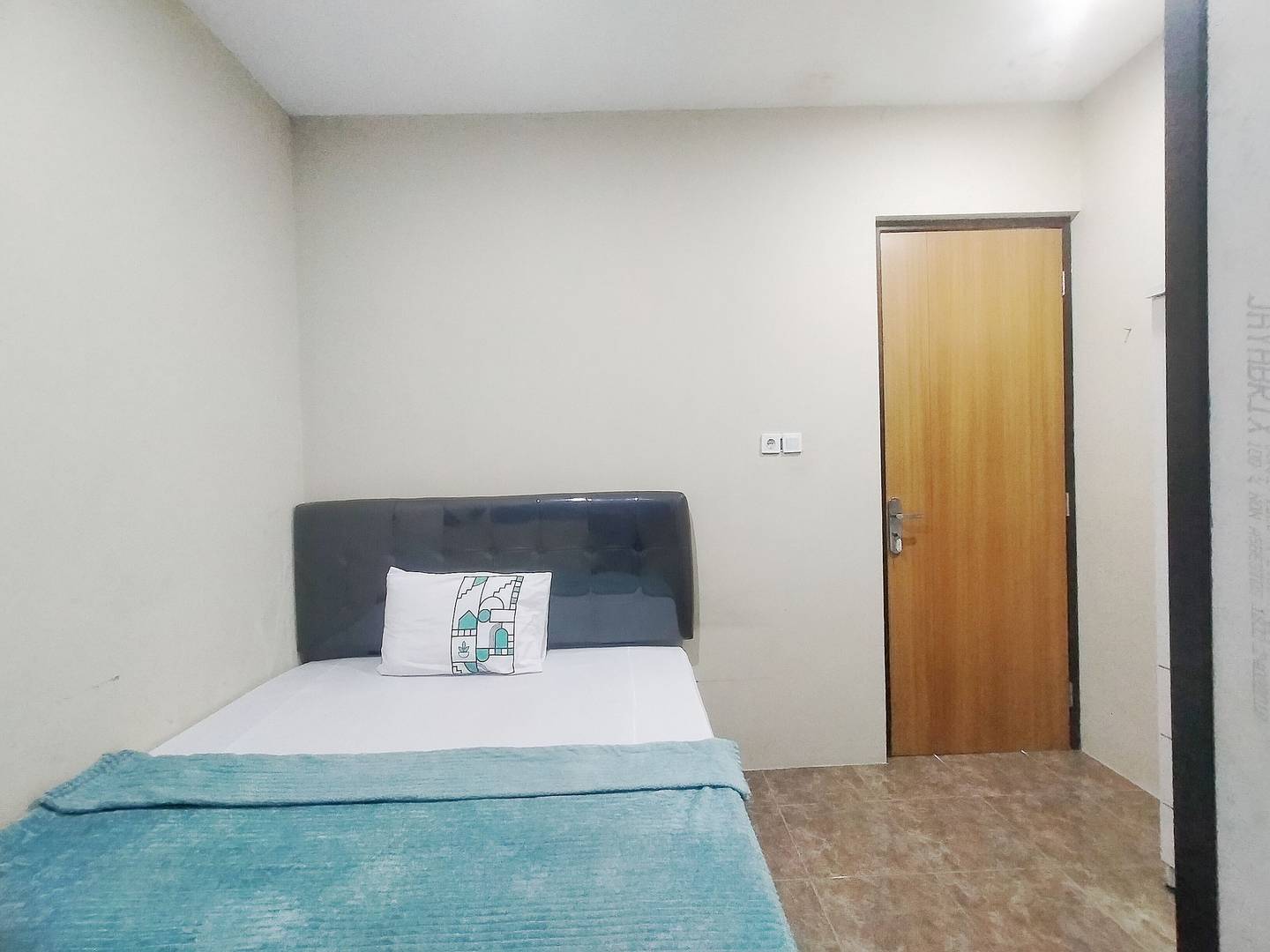 Foto Rukita Unit Trio Residence Yos Sudarso Semarang