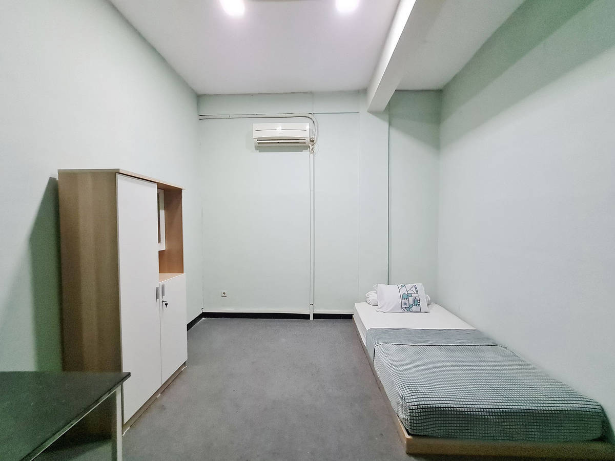 https://images.rukita.co/buildings/building/3e4323e4-de9.jpg