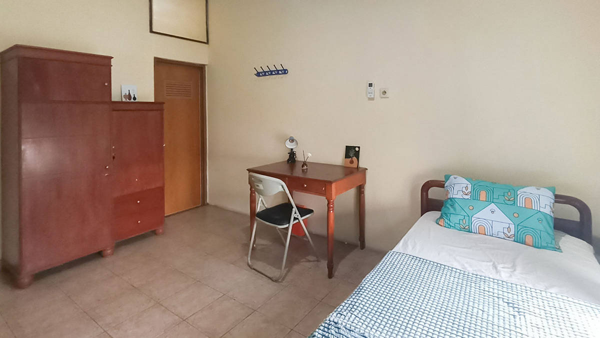 https://images.rukita.co/buildings/building/3ebc8755-8eb.jpg