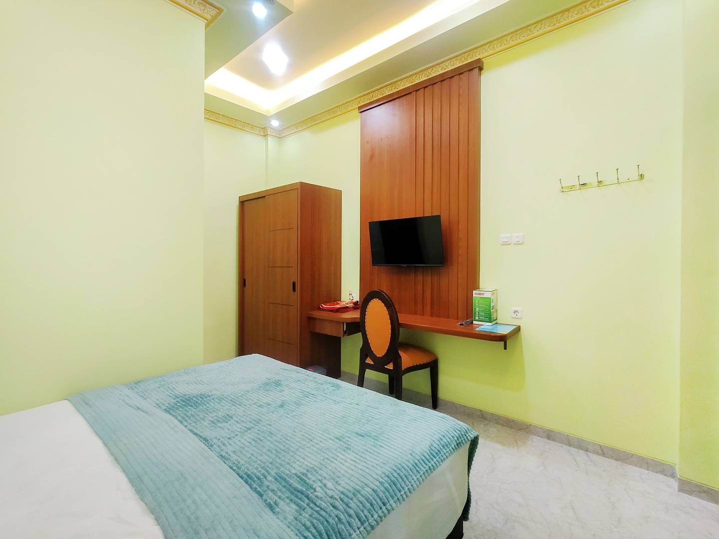 https://images.rukita.co/buildings/building/40228a37-f01.jpg
