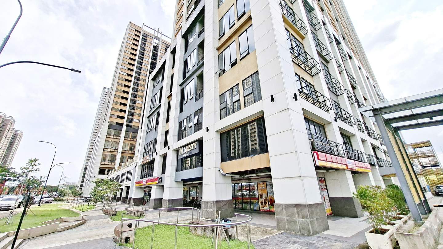 Foto Rukita Unit Apartemen Meikarta Tower Newton - 2BR City View  #1
