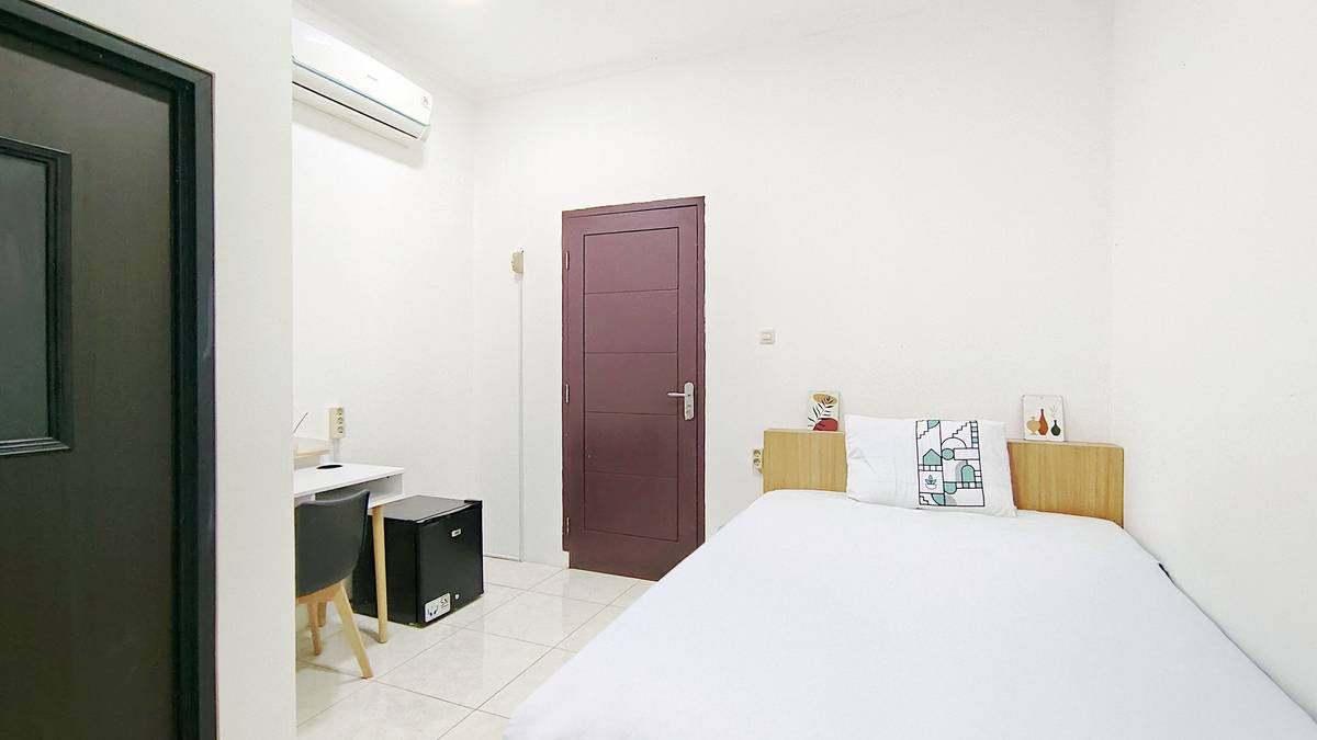 https://images.rukita.co/buildings/building/43bd20d4-6716-4838-8002-ae9a7167c8fe.jpg