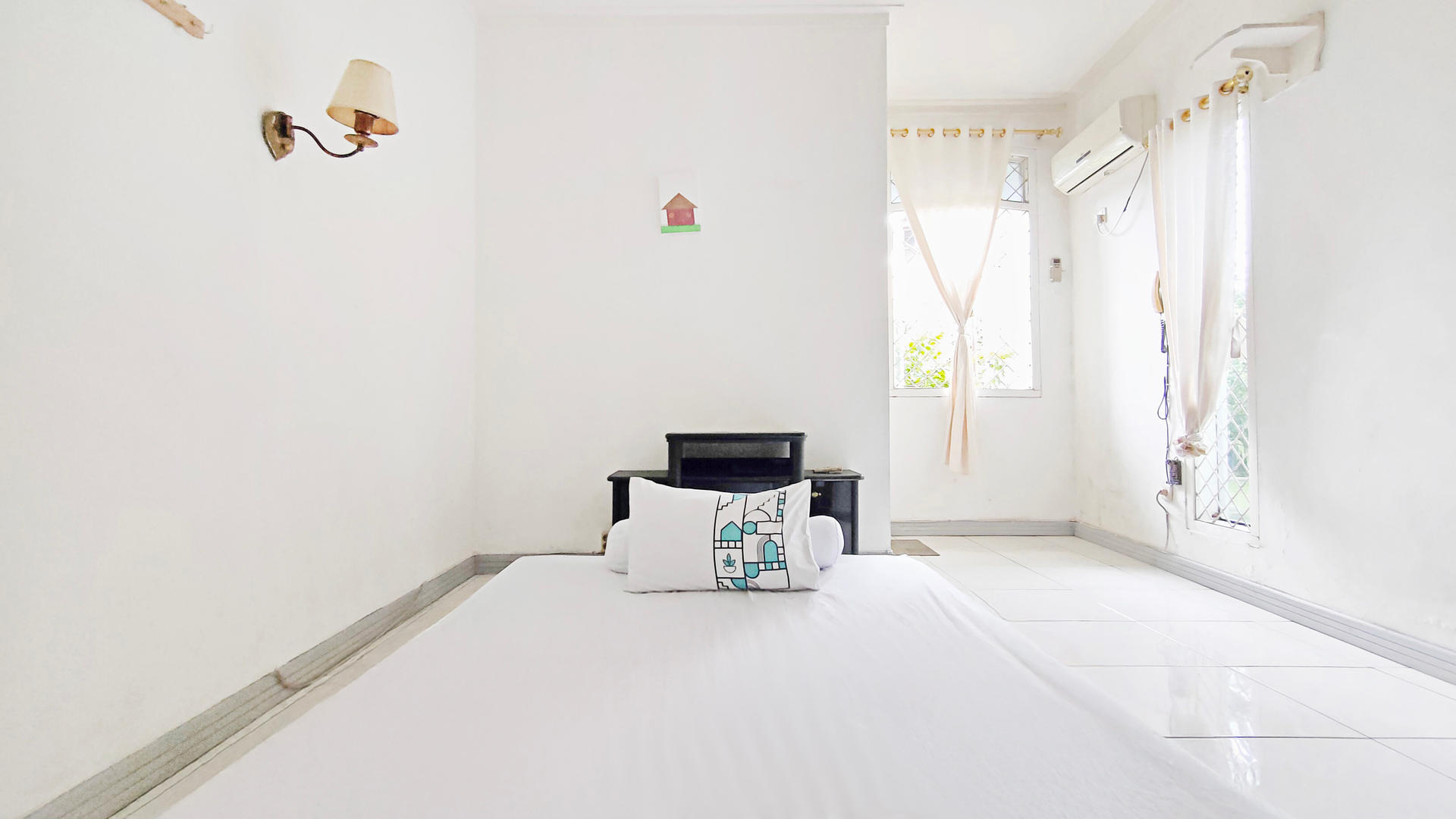https://images.rukita.co/buildings/building/44450643-22a.jpg