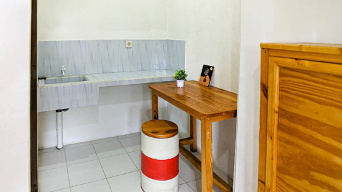 https://images.rukita.co/buildings/building/46787a4d-8c0.jpg