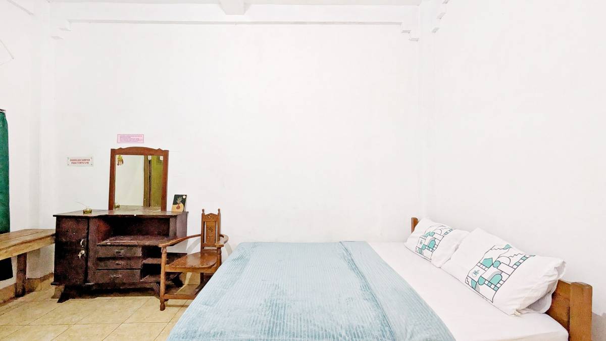 https://images.rukita.co/buildings/building/46b93b79-663.jpg