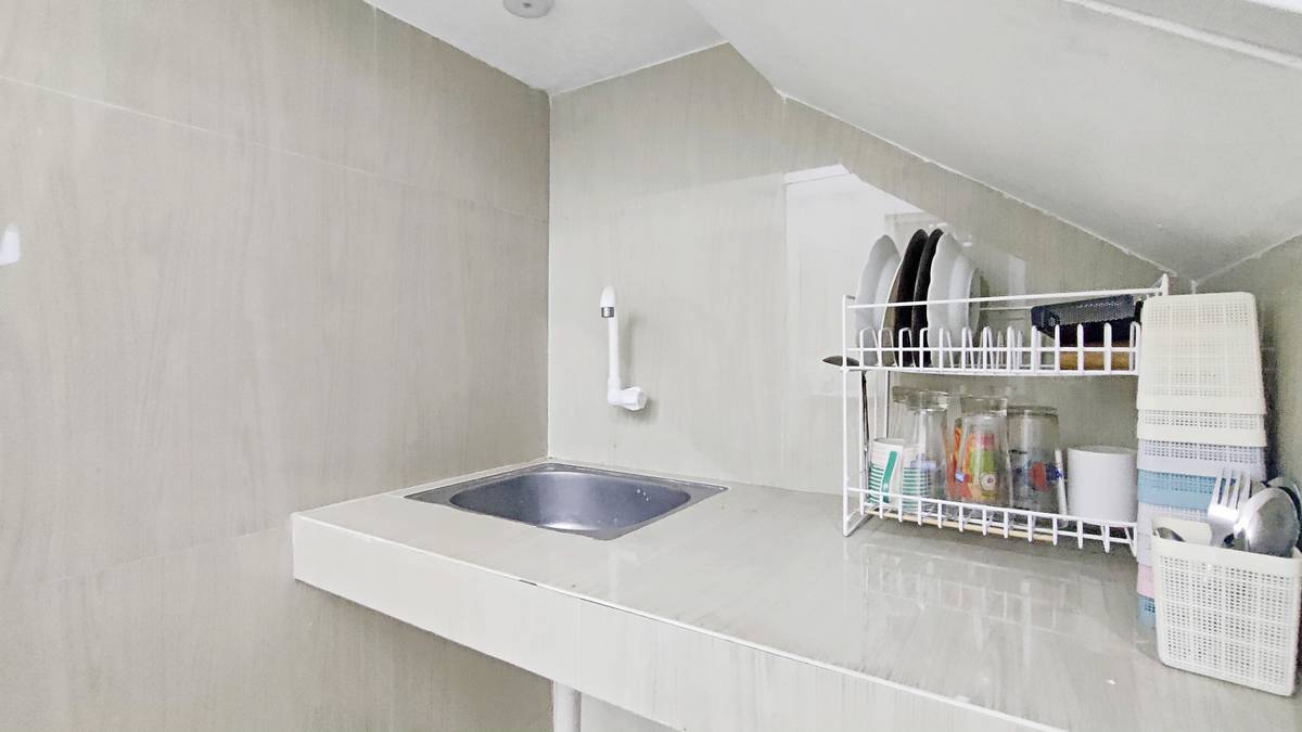 https://images.rukita.co/buildings/building/47b6beb3-875.jpg