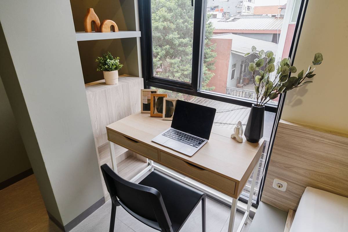 https://images.rukita.co/buildings/building/48039052-573.jpg