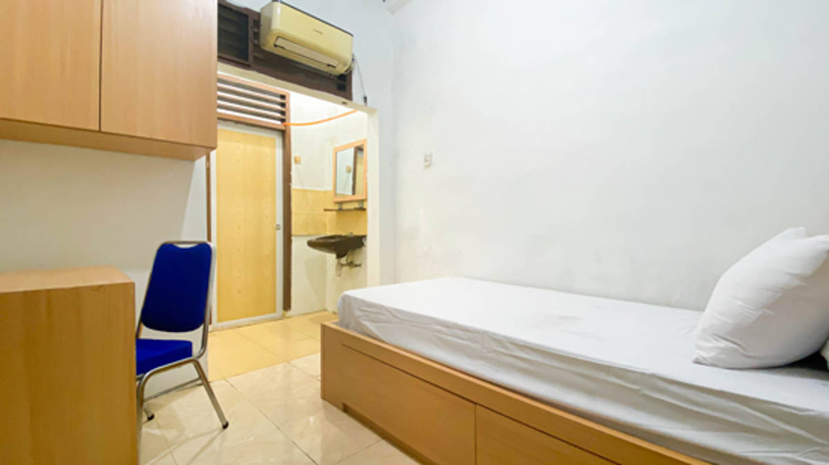 https://images.rukita.co/buildings/building/495eaea6-828.jpg