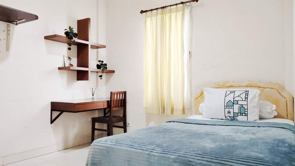 Foto Rukita Unit Jimmy Kost Karawaci