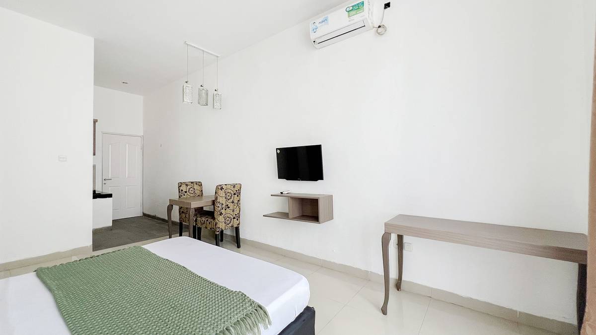 https://images.rukita.co/buildings/building/4aa40025-3eb1-41bd-a474-3409f8be794f.jpg