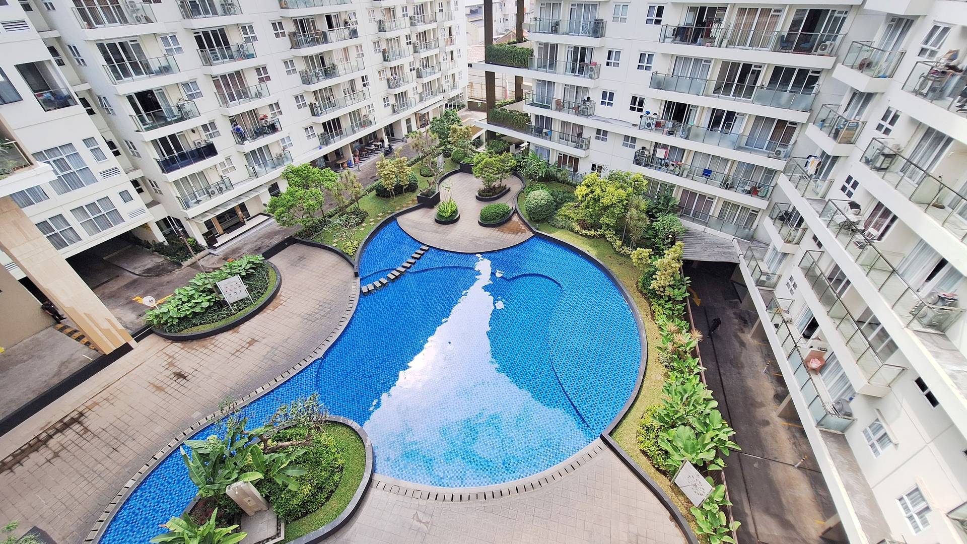 https://images.rukita.co/buildings/building/4c1ef643-382c-4026-b2fe-0eee83269115.jpg