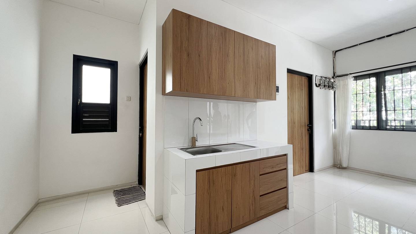 https://images.rukita.co/buildings/building/4cc77056-481.jpg