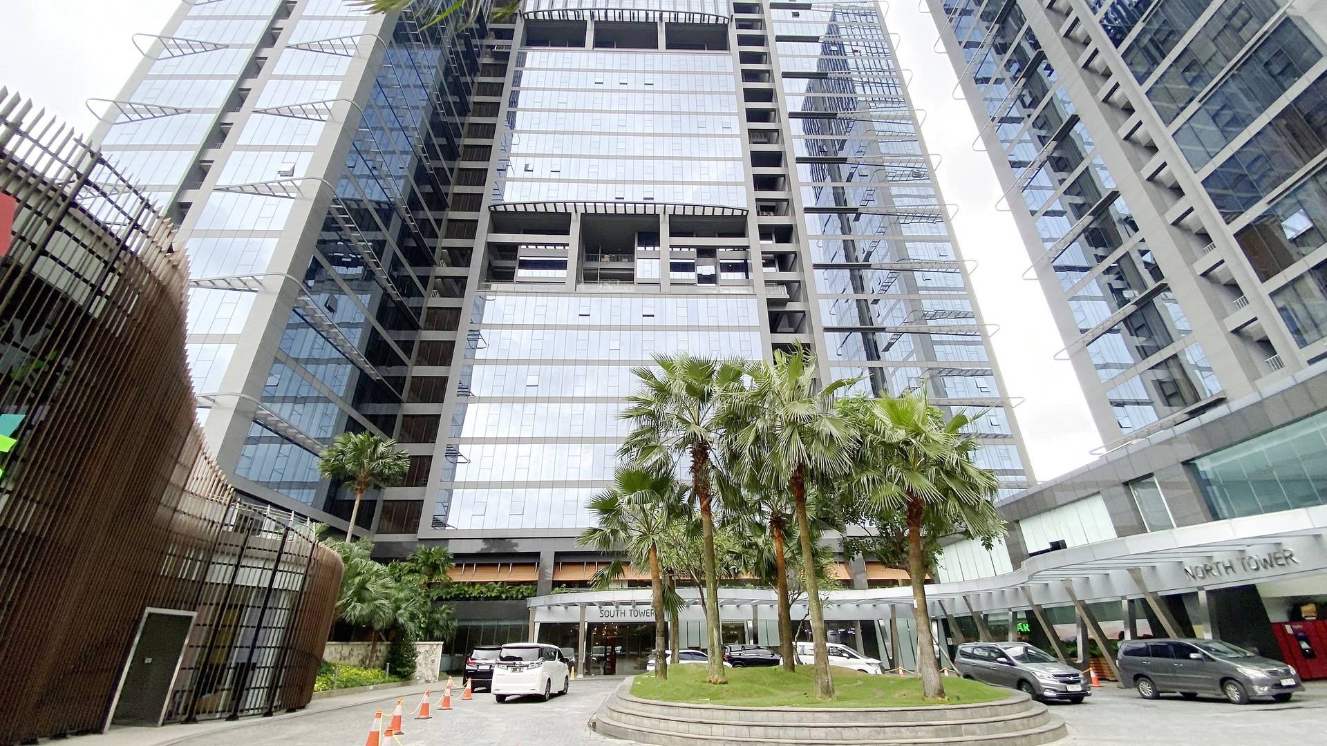 https://images.rukita.co/buildings/building/4d32f694-e25c-449e-b12c-1e8c6f530d4e.jpg