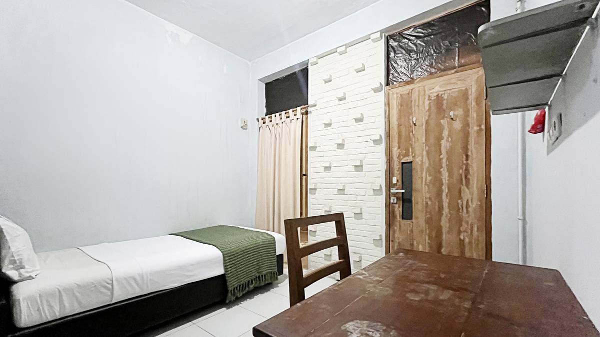 https://images.rukita.co/buildings/building/4da15759-048.jpg