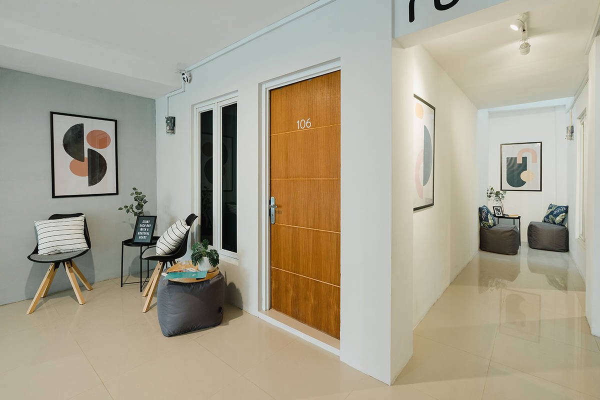 https://images.rukita.co/buildings/building/4e0607d0-450.jpg