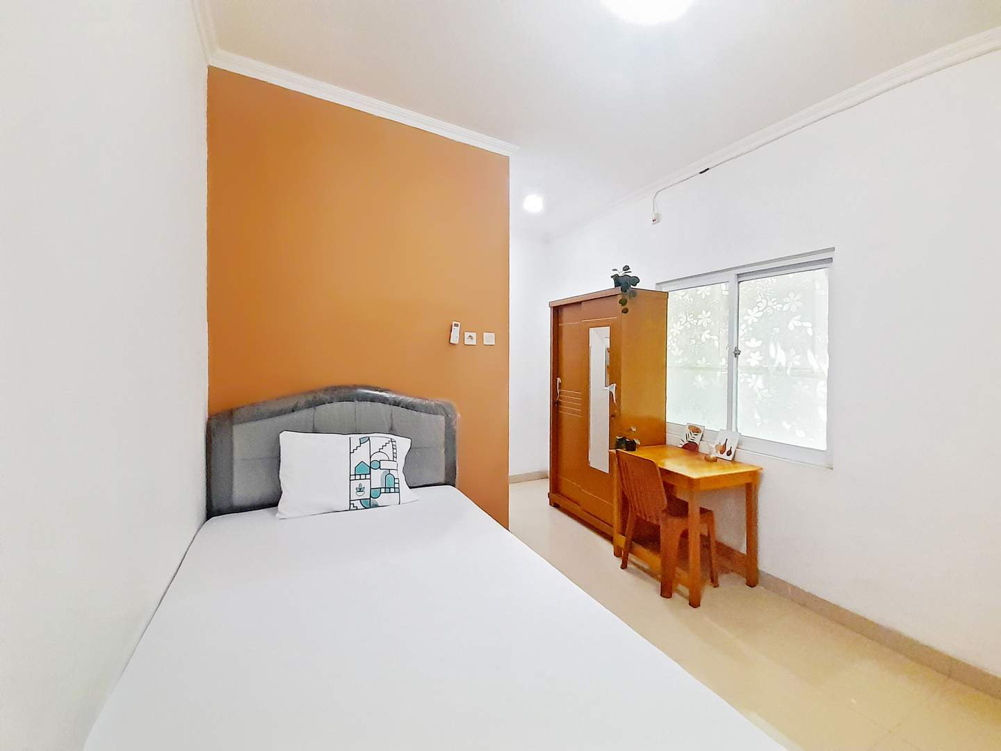 Foto Rukita Unit Indah House Intermoda BSD