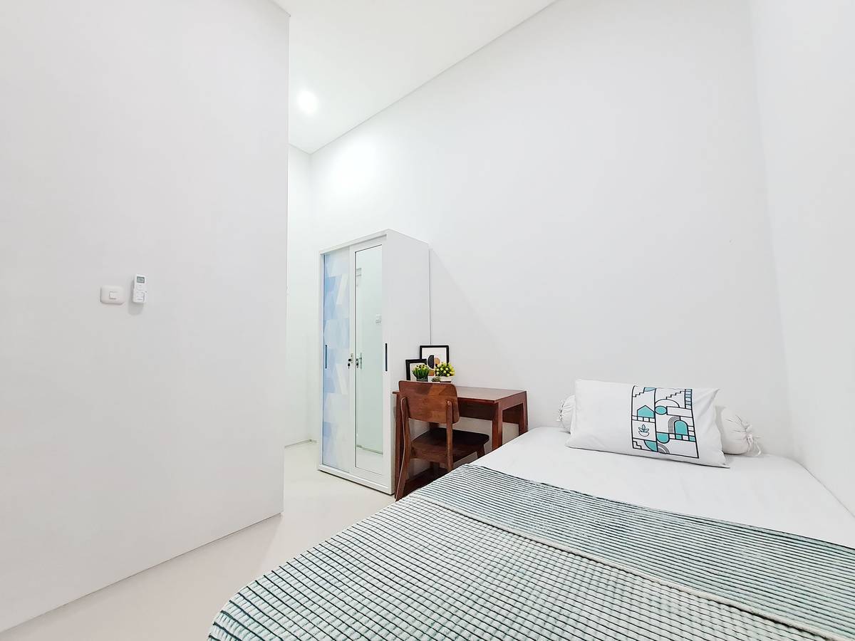 https://images.rukita.co/buildings/building/4e1fb6a6-2f3.jpg