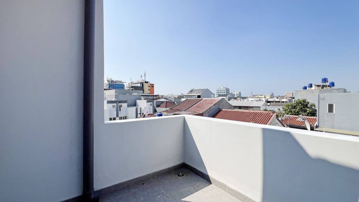 https://images.rukita.co/buildings/building/4f0bada5-4a18-41ec-befa-d5525a667caf.jpg