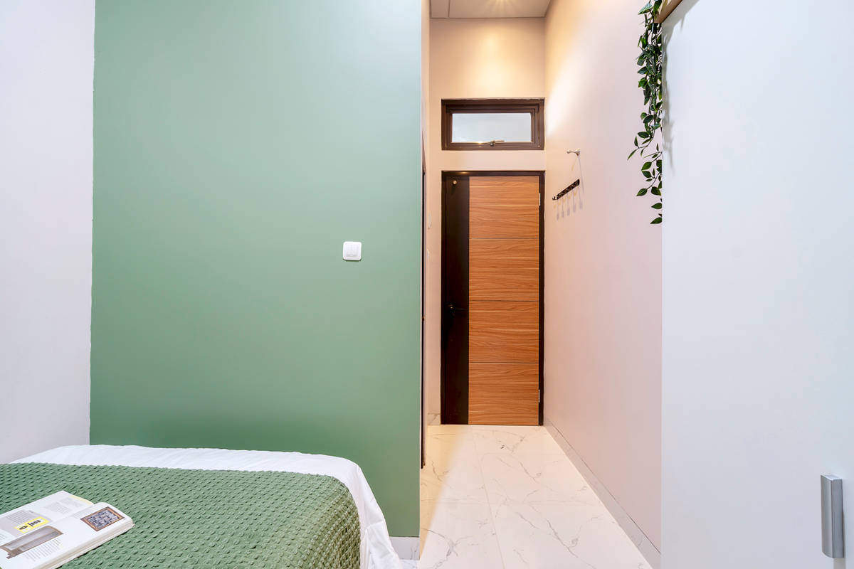 https://images.rukita.co/buildings/building/4f83ff92-4bb3-4a87-a568-e617a3fb5f4b.jpg