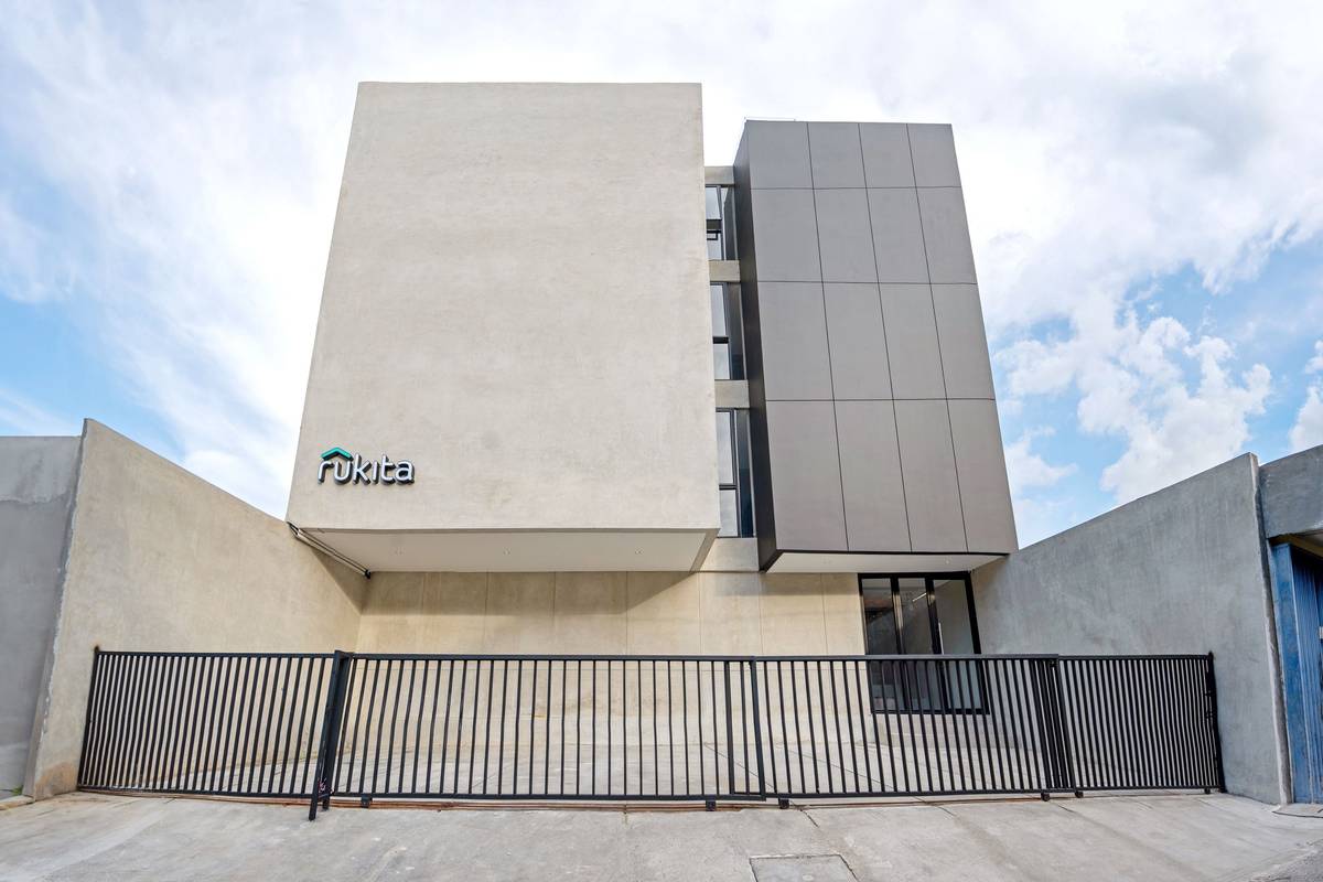 https://images.rukita.co/buildings/building/500e3881-5e7.jpg