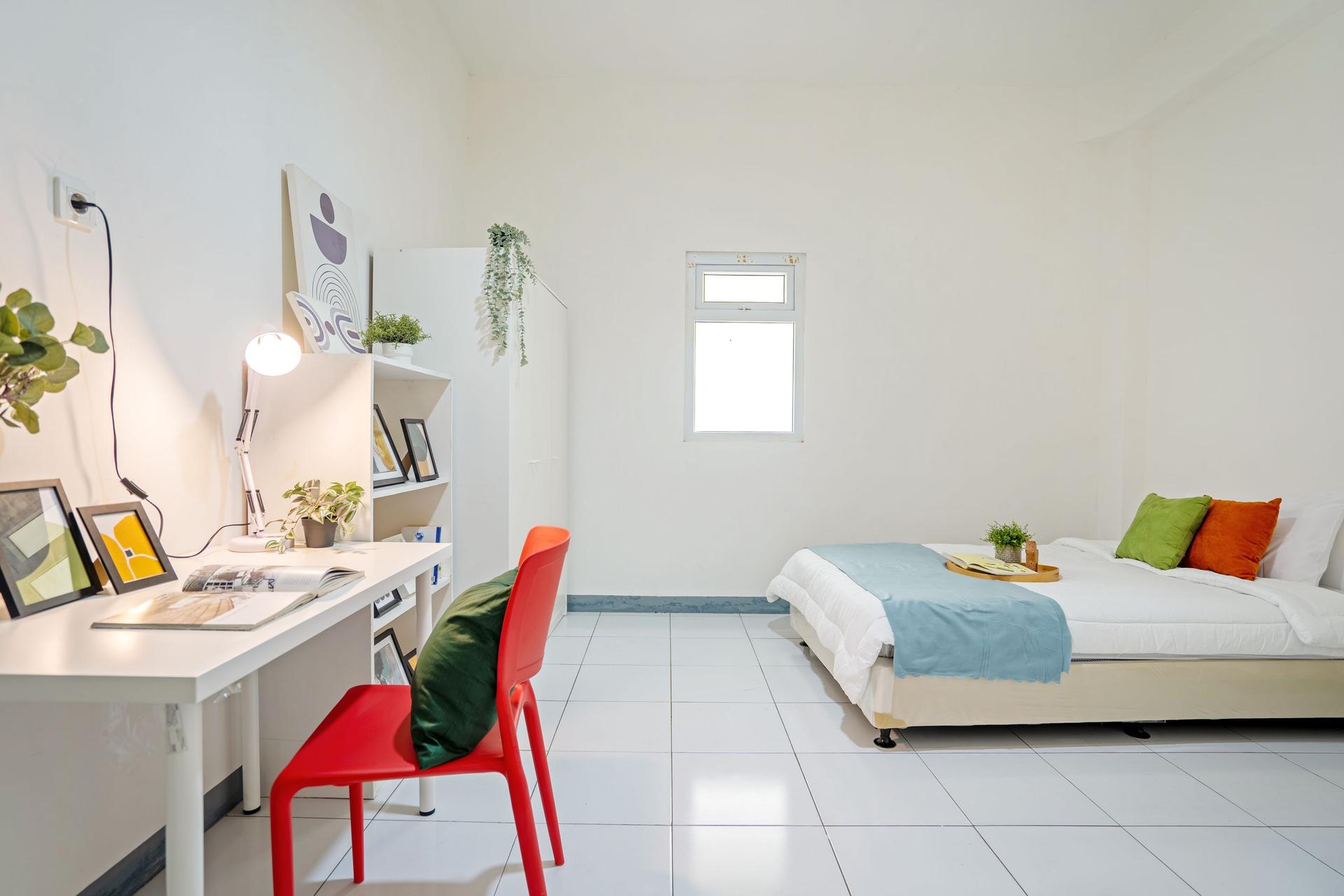https://images.rukita.co/buildings/building/54233218-ac8.jpg
