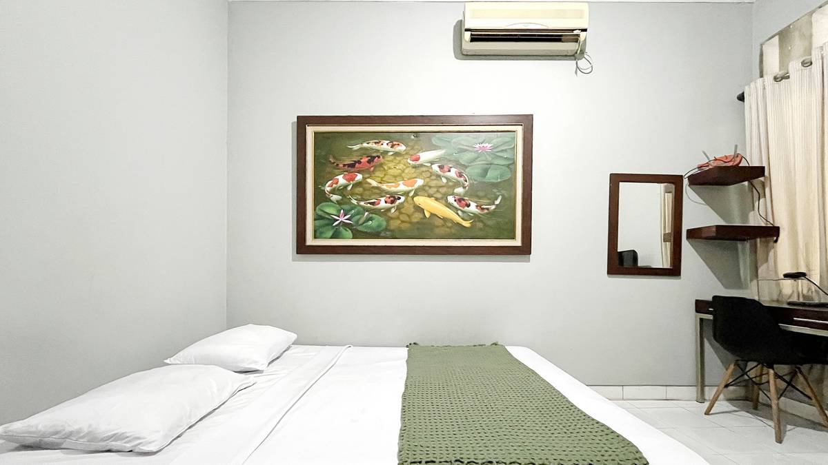 https://images.rukita.co/buildings/building/567769f3-c229-462f-a017-5985fee5e8e6.jpg
