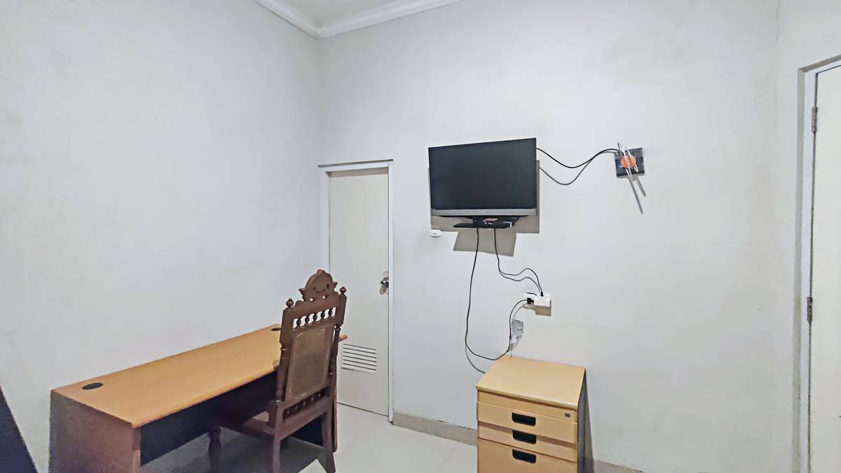 https://images.rukita.co/buildings/building/5876ee05-eaa.jpg