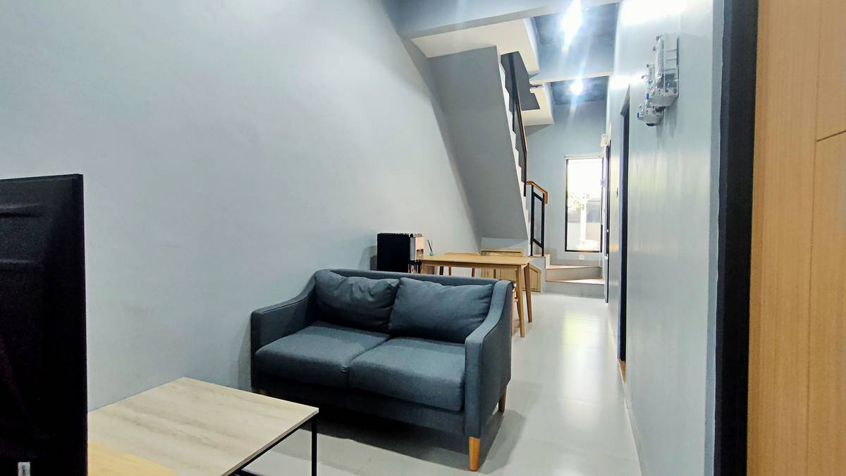 https://images.rukita.co/buildings/building/5a7d6359-426.jpg