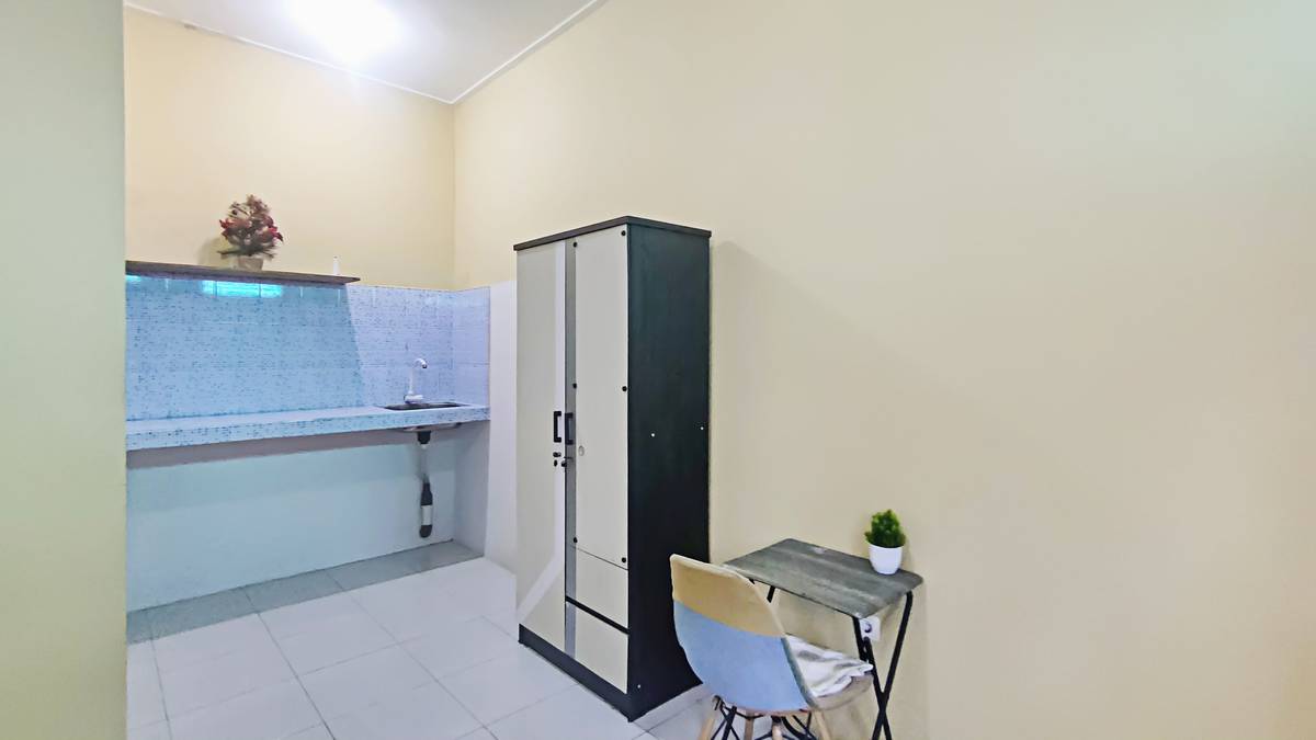 https://images.rukita.co/buildings/building/5b77a6f9-44e.jpg