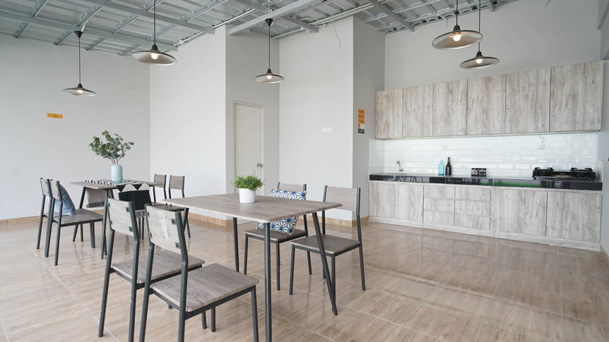 https://images.rukita.co/buildings/building/5bac63ad-0ae.jpg