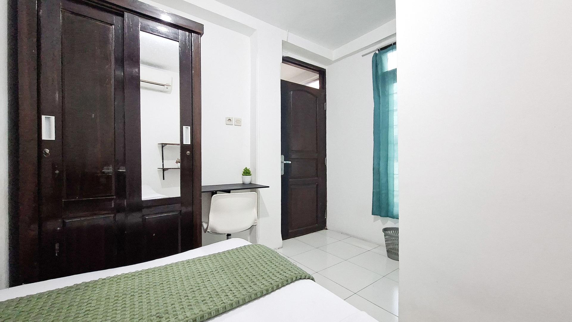https://images.rukita.co/buildings/building/5e937bec-ccc6-4cce-a257-addf10e4ad24.jpg