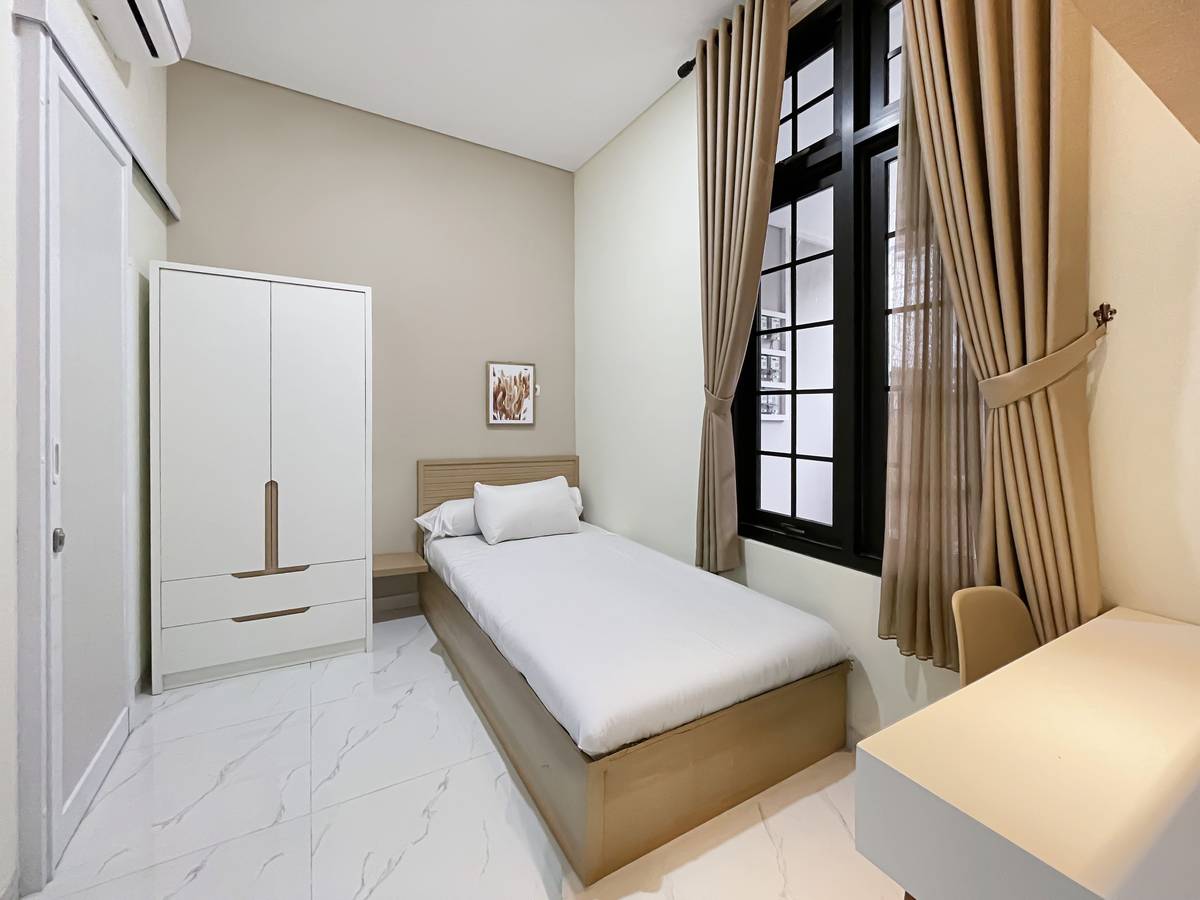 https://images.rukita.co/buildings/building/5f13d70a-275c-43dc-8551-8e09c0eece2f.jpg