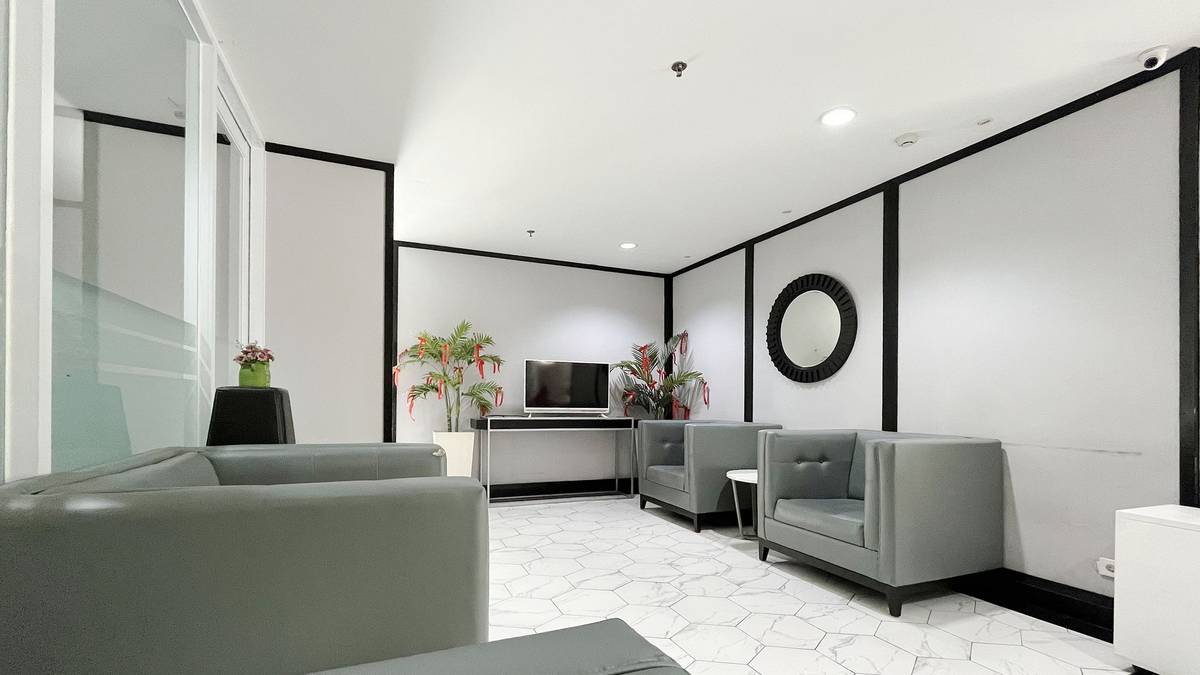 https://images.rukita.co/buildings/building/5f7f97e8-0e7.jpg