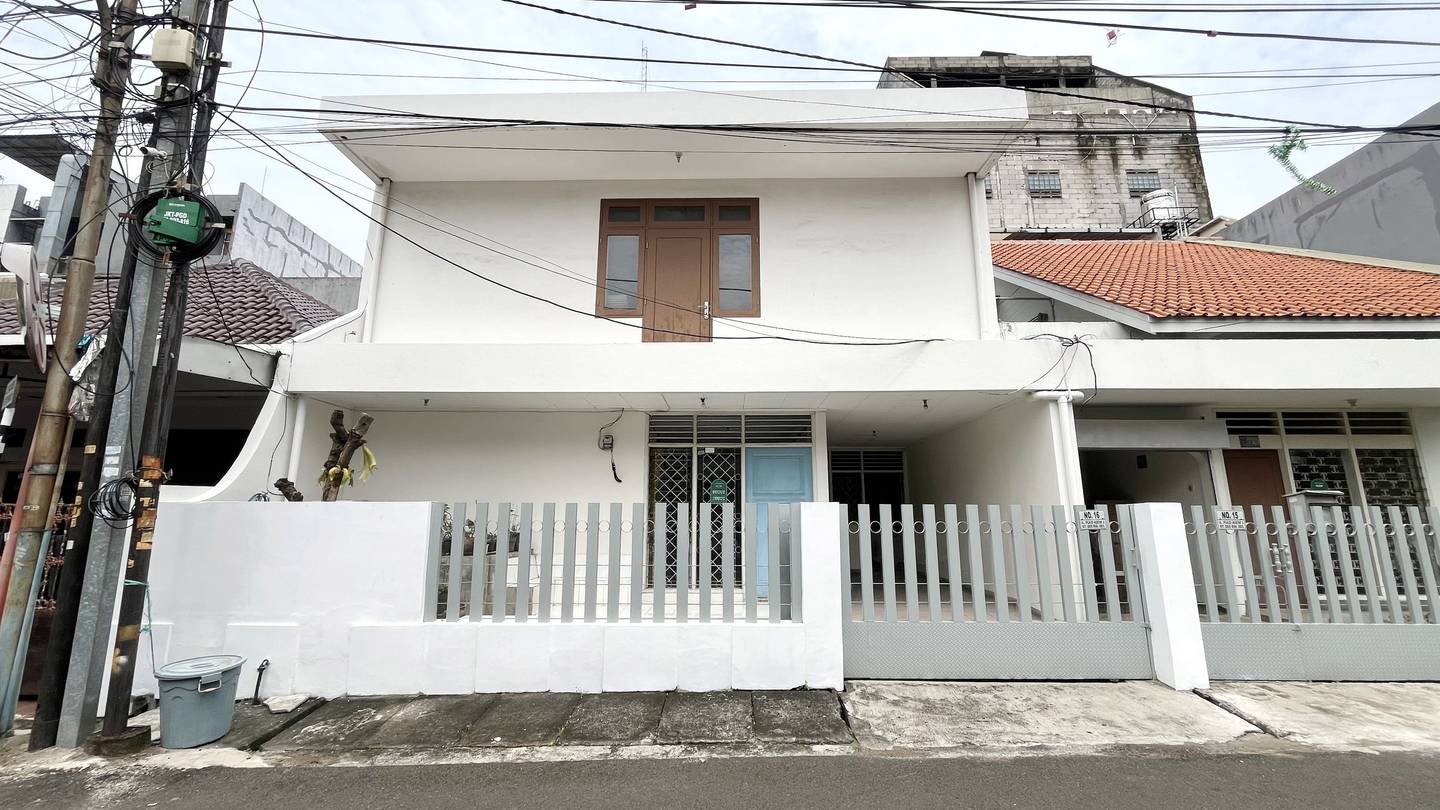 https://images.rukita.co/buildings/building/5f95266e-56f.jpg