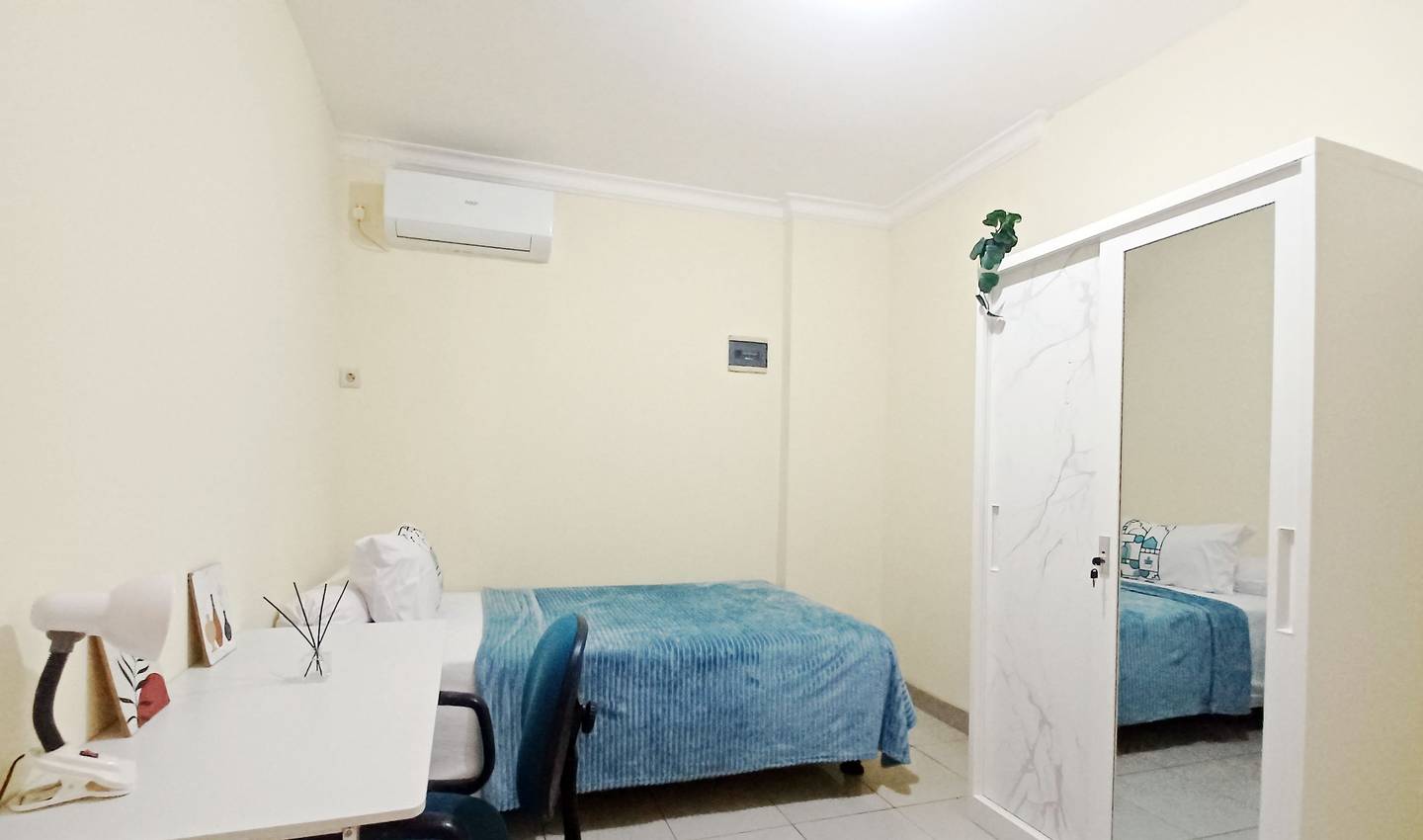 Foto Rukita Unit Center Kost Cipulir Kebayoran Lama