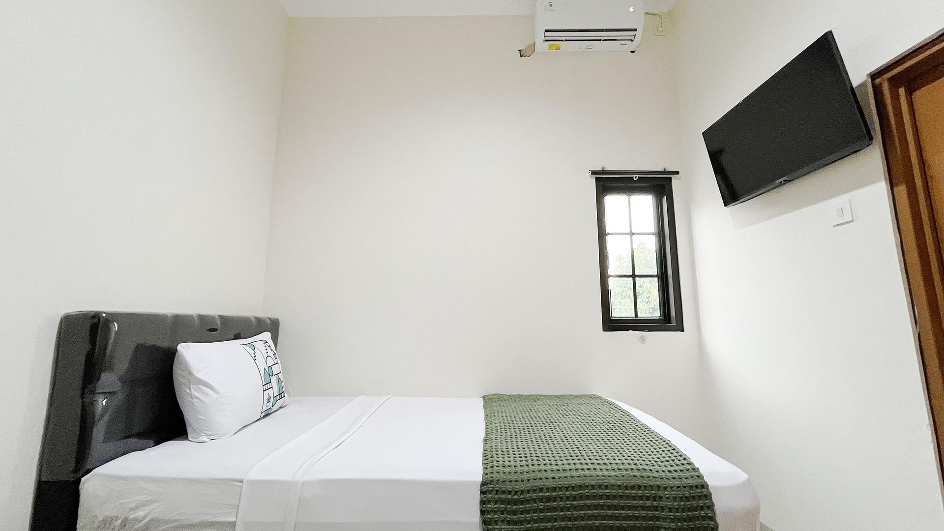 https://images.rukita.co/buildings/building/605e1618-372.jpg