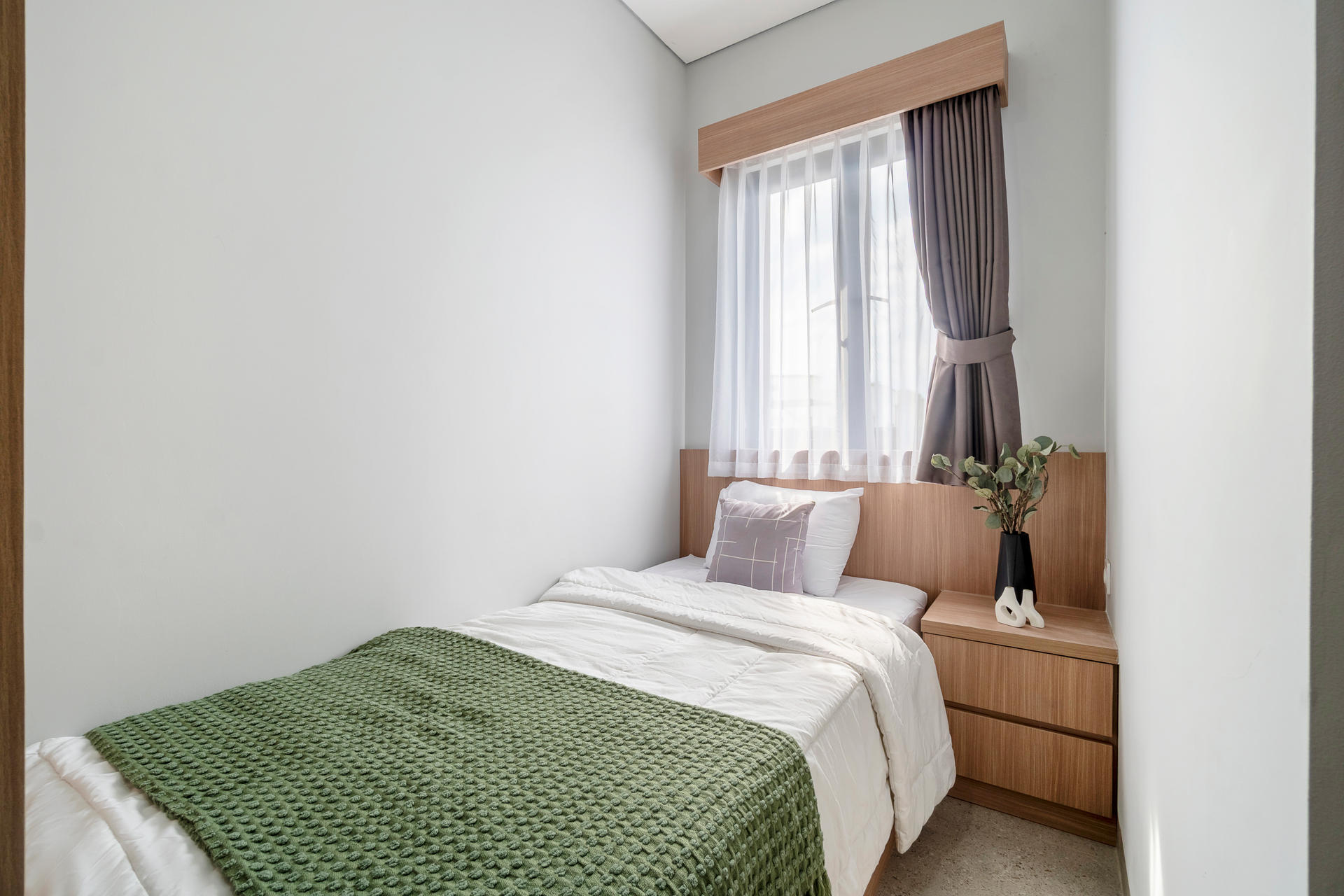 https://images.rukita.co/buildings/building/6091fde8-92b8-4280-9688-b1b57b2a0c4b.jpg