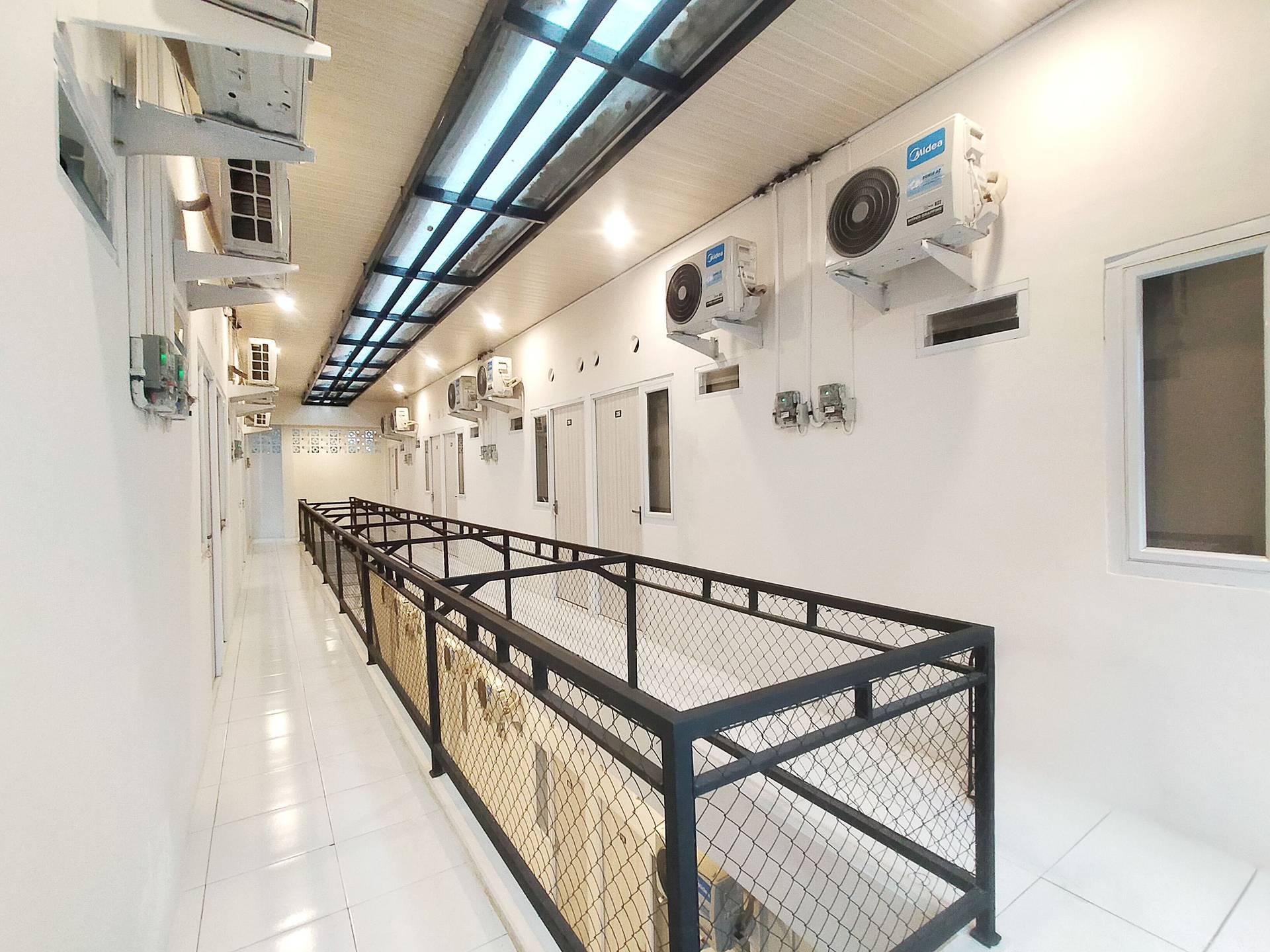 https://images.rukita.co/buildings/building/60eb83b4-35e5-43db-9499-963dee559c9e.jpg