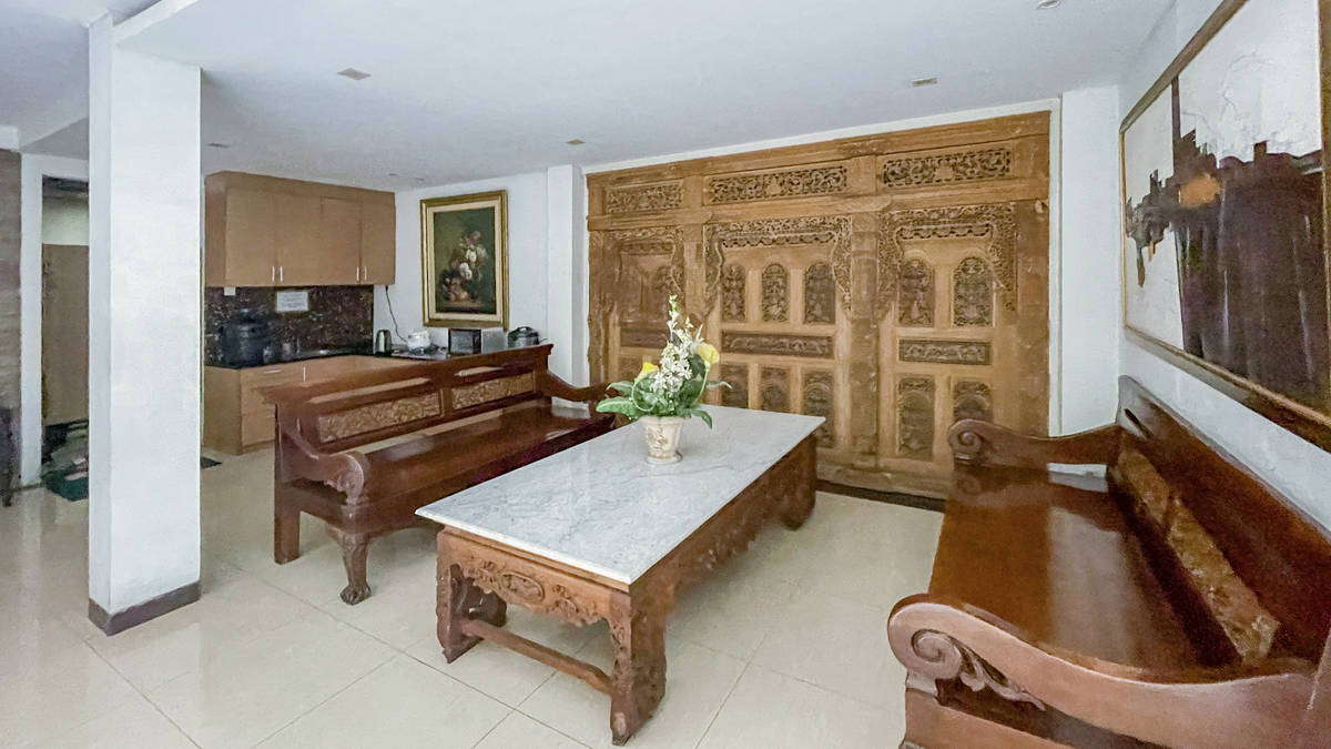 https://images.rukita.co/buildings/building/611fbc48-fc2.jpg