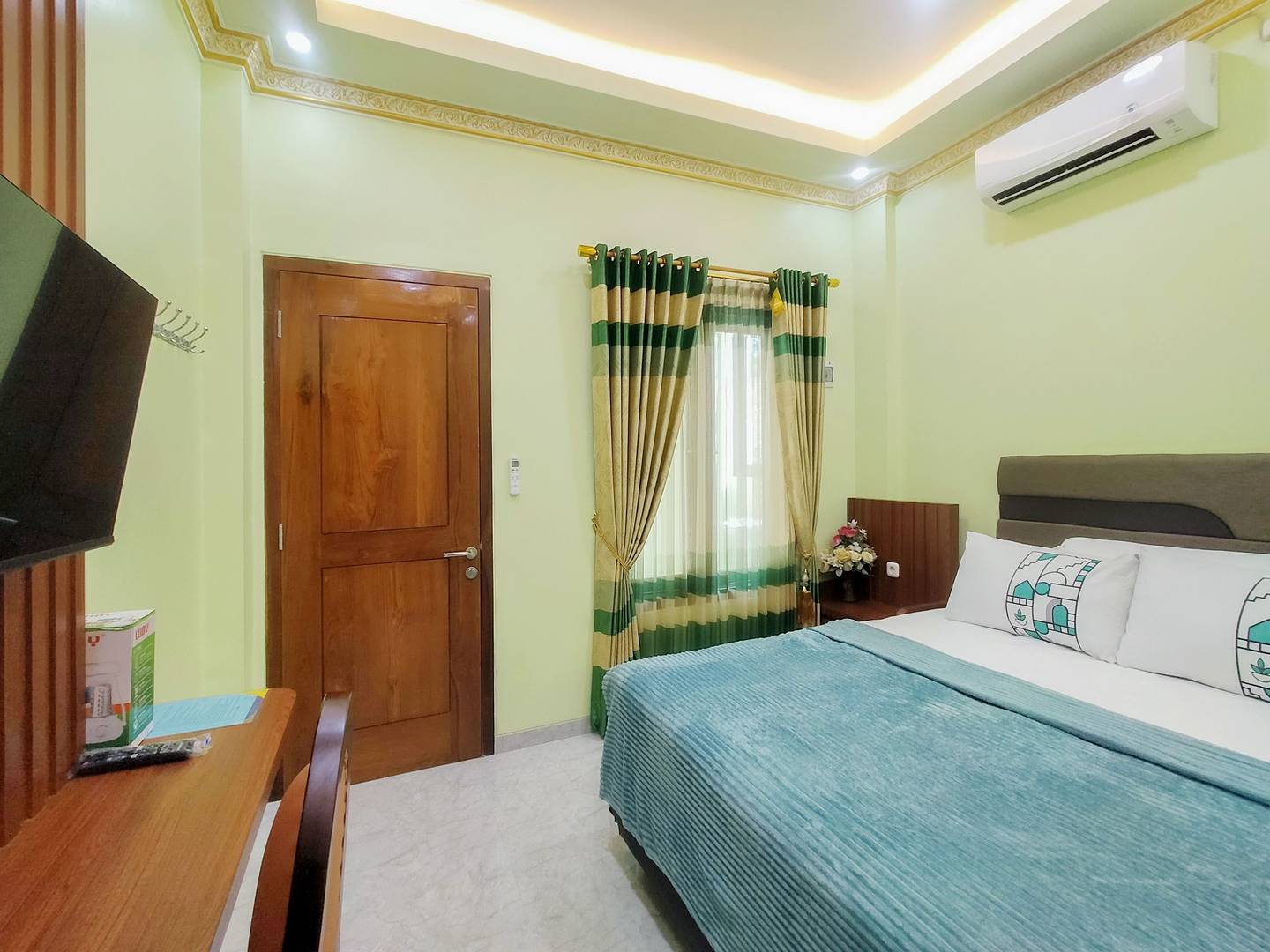 https://images.rukita.co/buildings/building/628f5ffa-0db.jpg