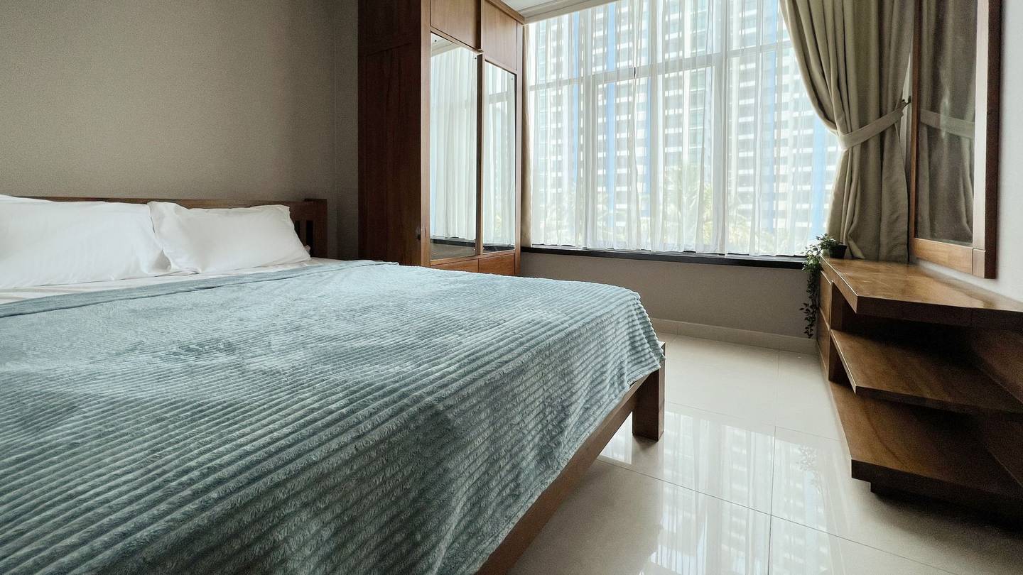 Foto Rukita Unit Apartemen Hampton's Park Cilandak Tower A - 2BR Pool View #1