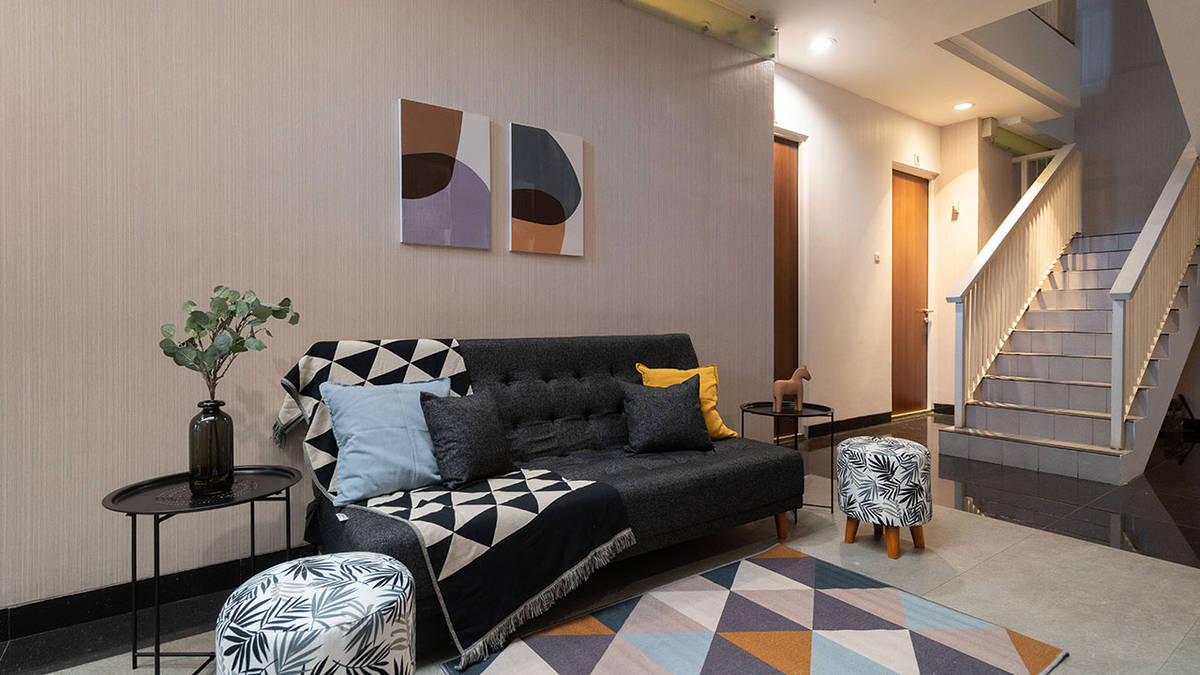 https://images.rukita.co/buildings/building/67396a90-4a5.jpg