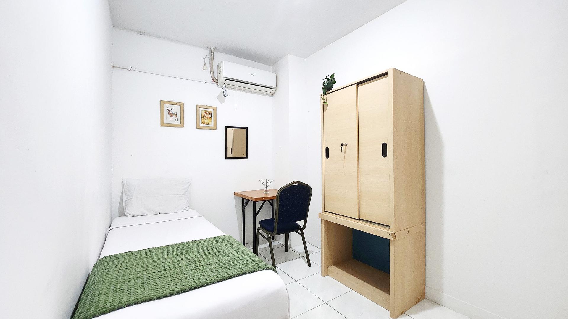 https://images.rukita.co/buildings/building/692368ee-5ef1-4ef8-9892-12331f9969e5.jpg