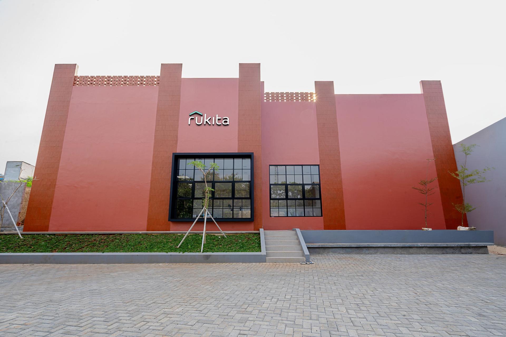 https://images.rukita.co/buildings/building/692a3d98-095.jpg