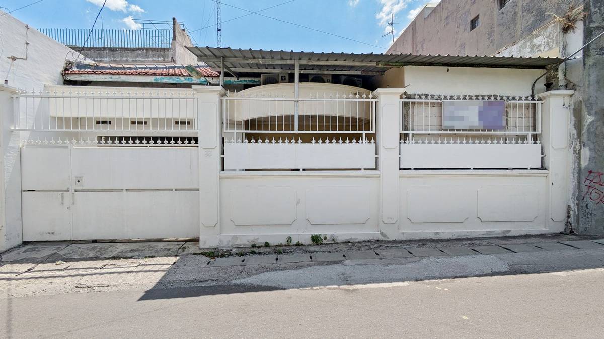 https://images.rukita.co/buildings/building/6a328837-3c3.jpg