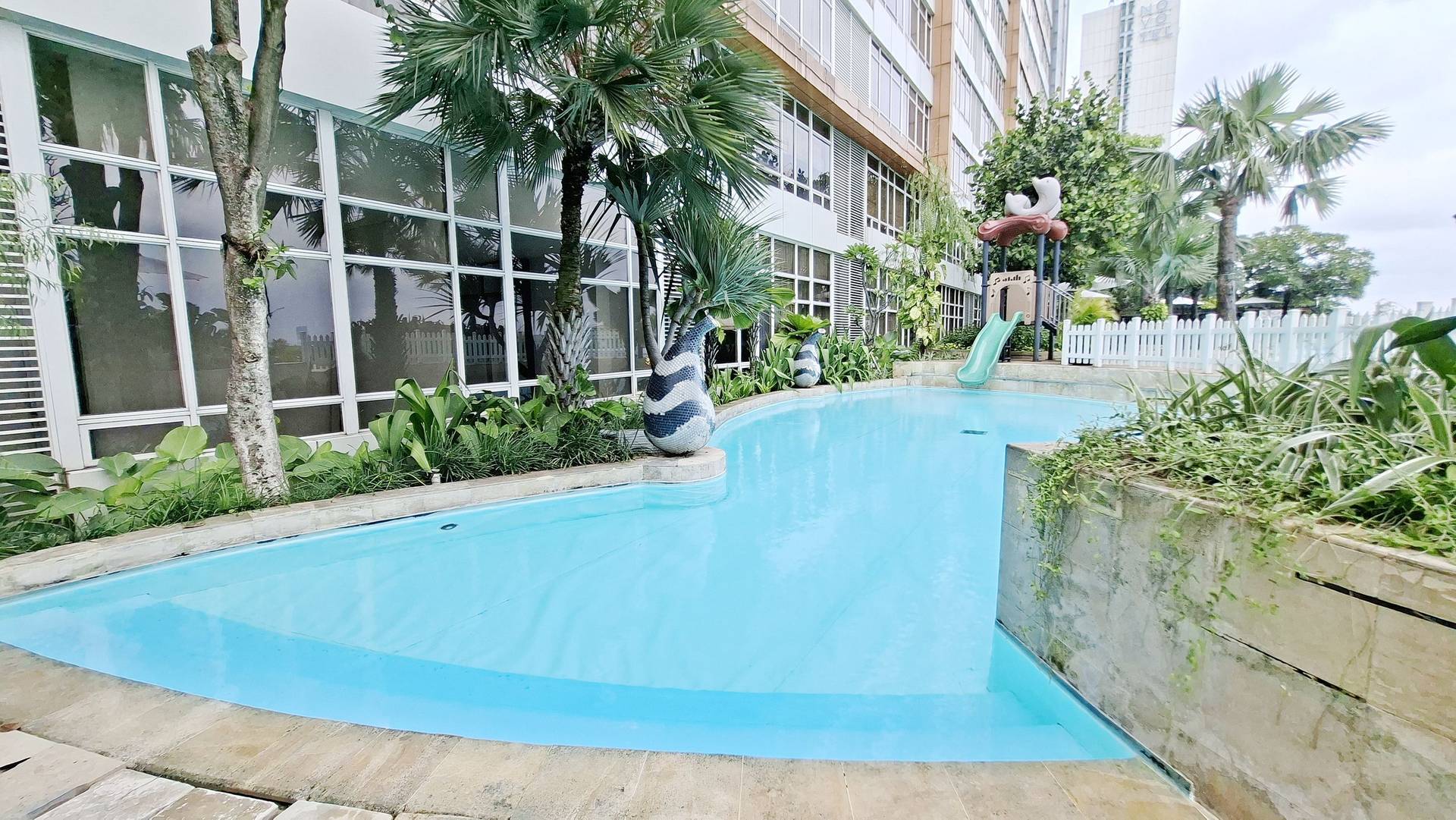 https://images.rukita.co/buildings/building/6a67ba5f-2fdc-4830-8a27-a8afec1e6847.jpg