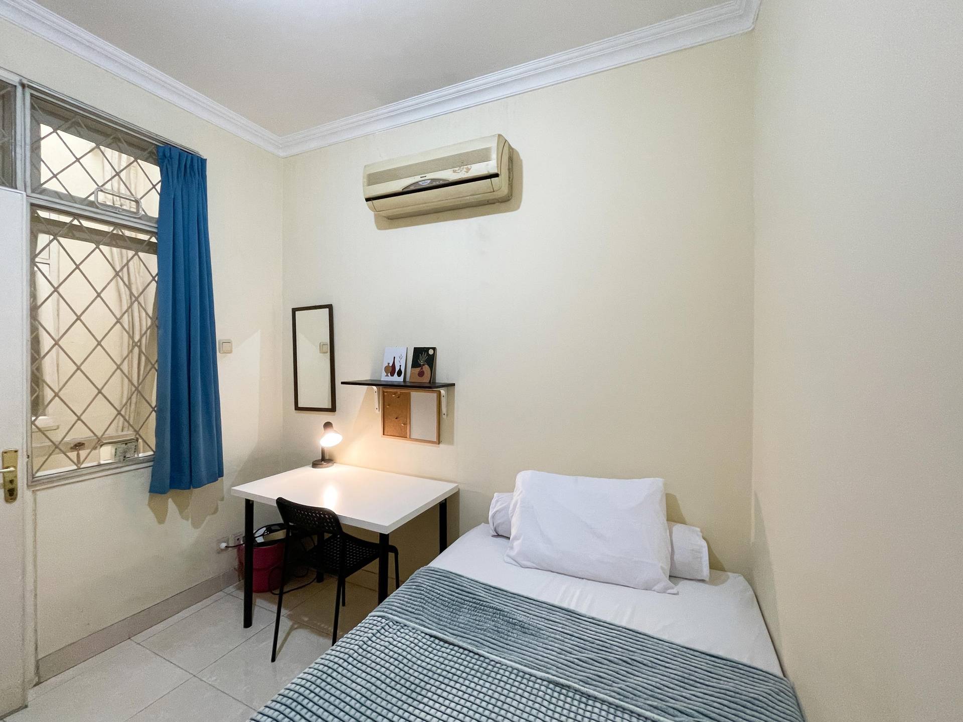 https://images.rukita.co/buildings/building/6b1a6bd5-837.jpg