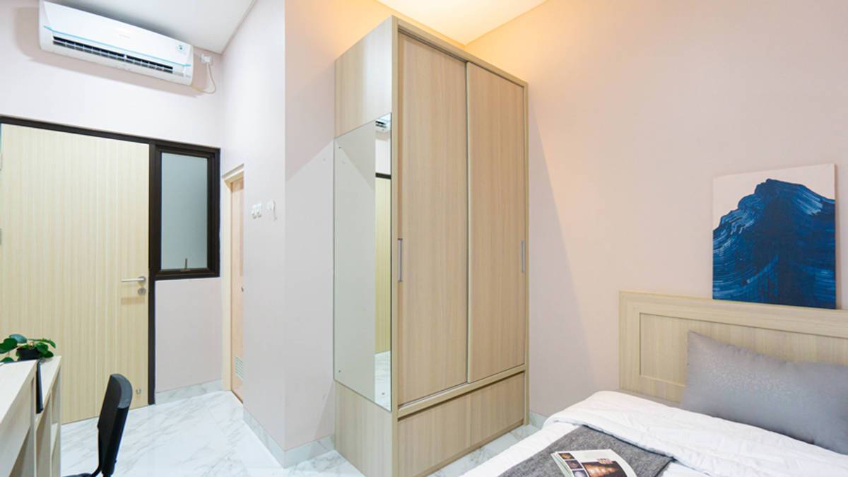 https://images.rukita.co/buildings/building/6cfddcd6-9b6.jpg