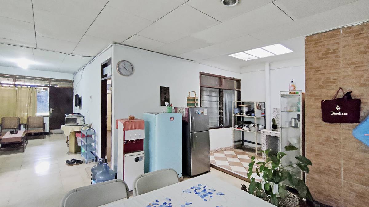 https://images.rukita.co/buildings/building/6d782292-a2e.jpg